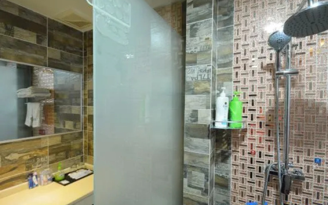 Runhao Boutique Fashion Hotel