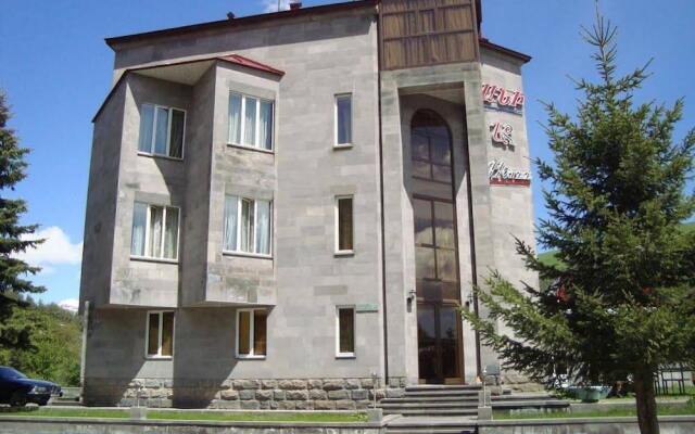Отель Jermuk Ani Hotel Армения, Джермук - отзывы, цены и фото номеров - забронировать отель Jermuk Ani Hotel онлайн вид на фасад