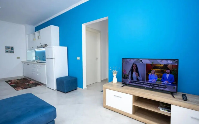 Central Seaview Apartment 2BR in Vlor