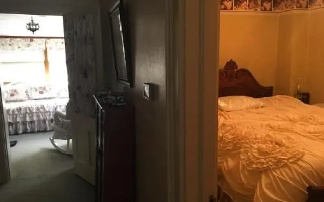 Queen Anne Bed and Breakfast