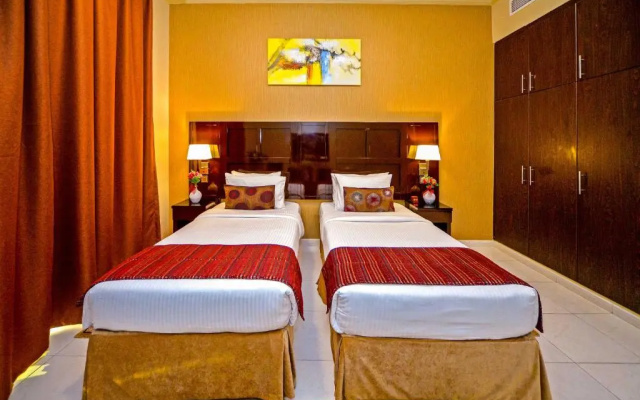 Exquisite Suite Minutes From Al Mamzar Beach