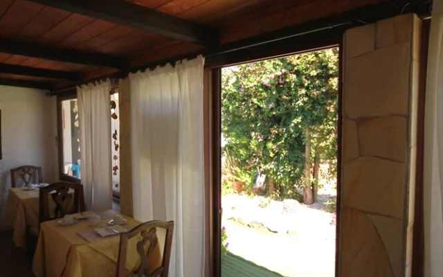 B&B Tanit