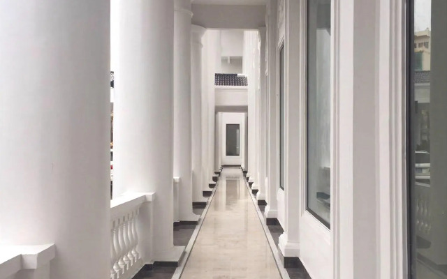 Hoa Lu Hotel