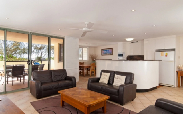 Bay Royal Apartments