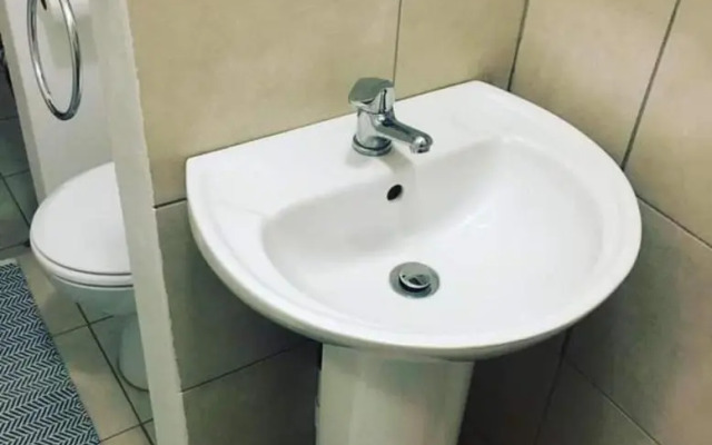 City View Guest House Klerksdorp +27837321413