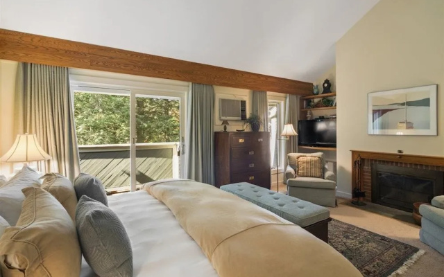 Brookside 2 BR at Topnotch