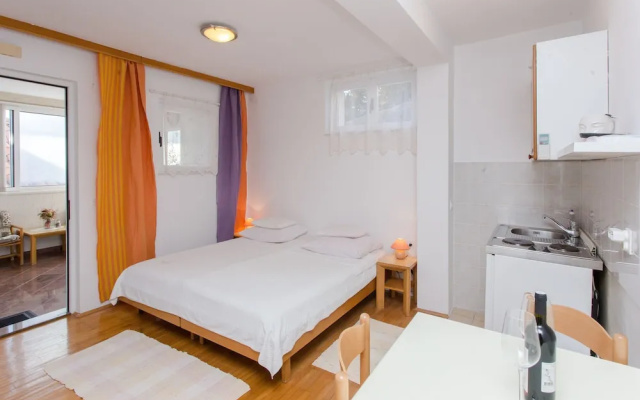 Apartment Dorina