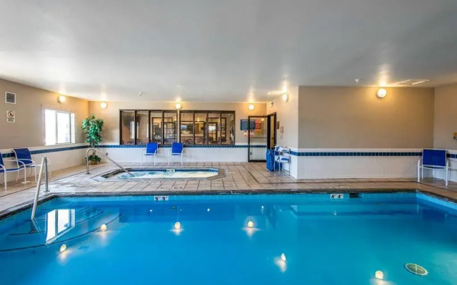 Baymont By Wyndham Loveland/Fort Collins Area