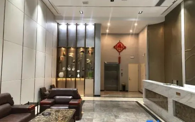 Yidu Hotel (Kaili College)