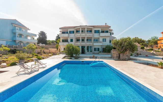 Apartments Ruzmarin