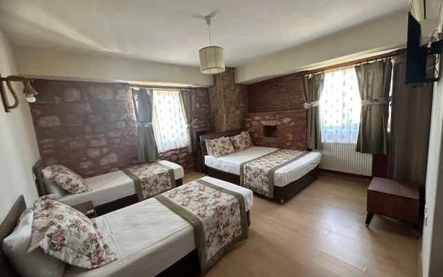 Odunluk Tas Konak Otel