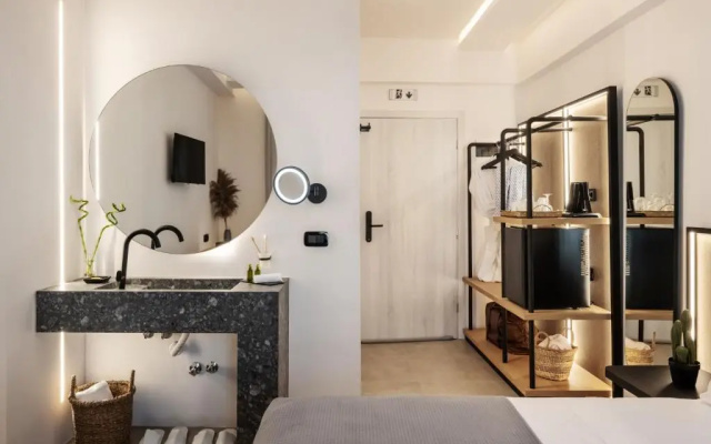 Chora Suites Skiathos