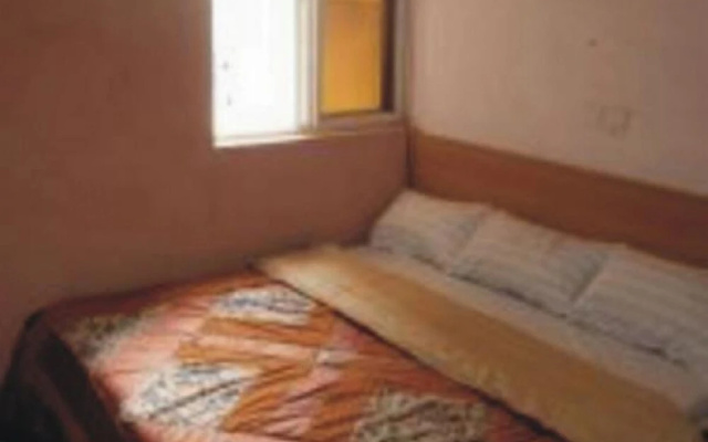 Room-royalrex Hotel-guest Suite