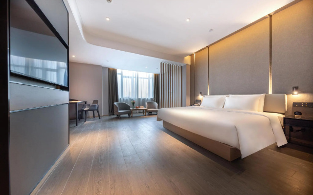 Nanchang High Tech Aixihu Atour Hotel