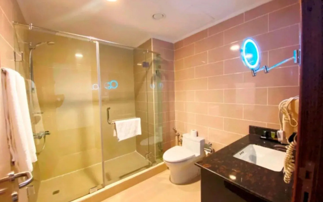 Surgrand Hotel