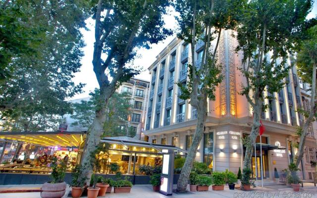 Pierre Loti Hotel - Special Class Турция, Стамбул - 3 отзыва об отеле, цены и фото номеров - забронировать отель Pierre Loti Hotel - Special Class онлайн вид на фасад