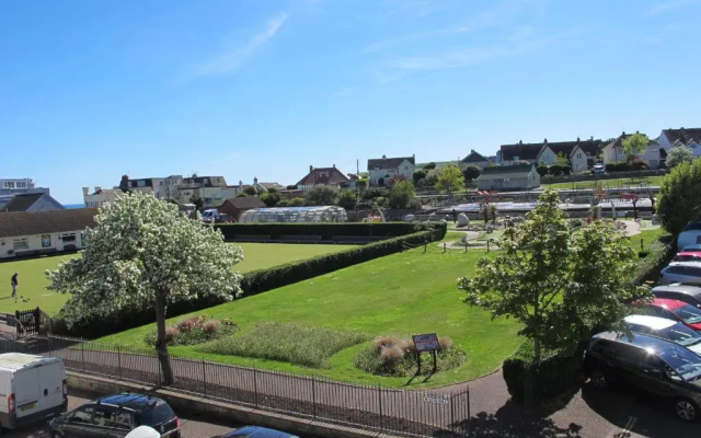 Holmleigh House Bed and Breakfast