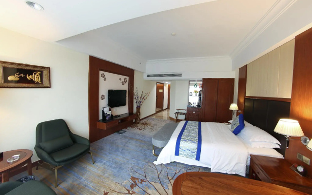 Jiangmen Gladden Hotel