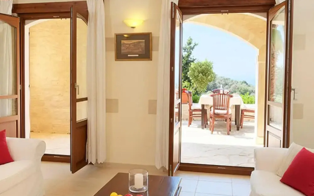 Villa Velanidia in Crete