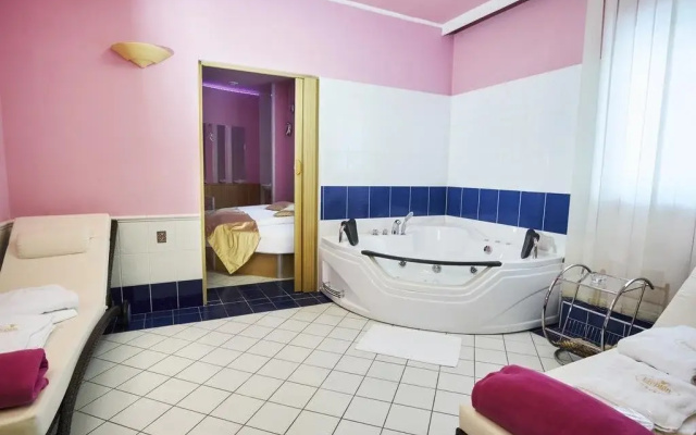 Hotel Eroplan