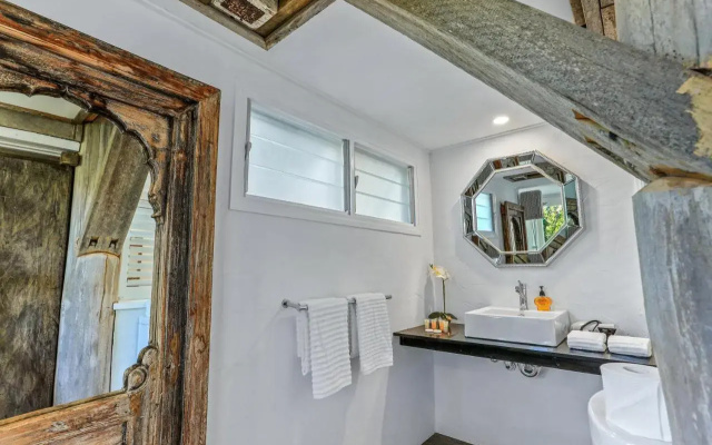 Balinese Beach House, Sunshine Beach