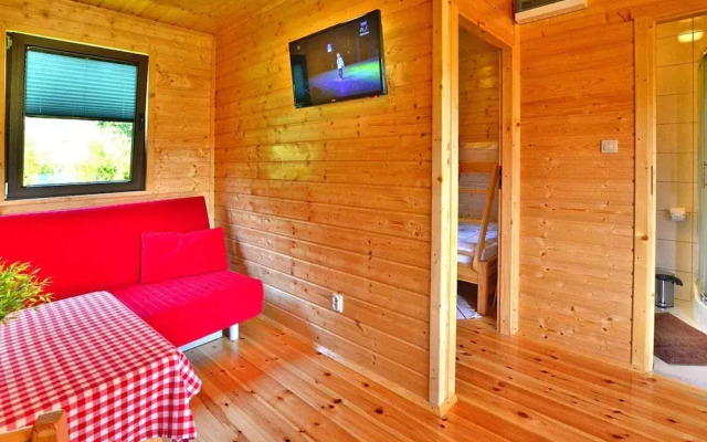 Holiday Homes With Terraces, Close to the Beach