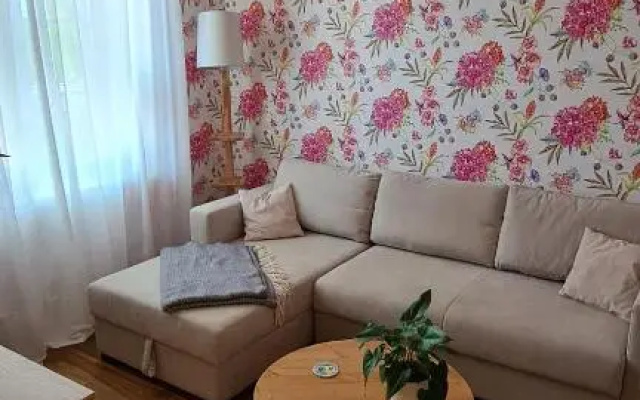 Apartment in Karlova manor summer house