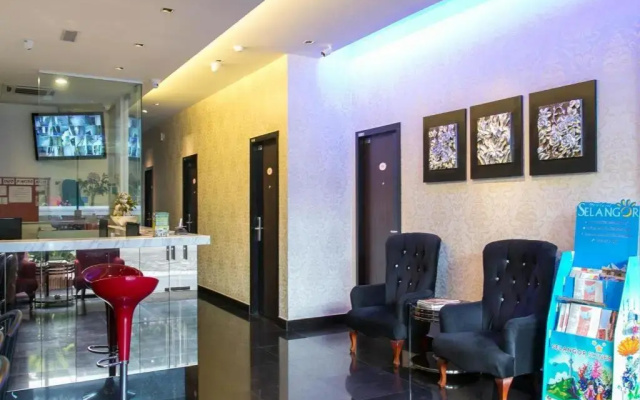 D'Metro Hotel