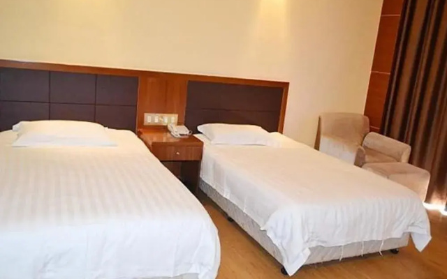 Home Inn Shenzhen Pinghu Huanan City