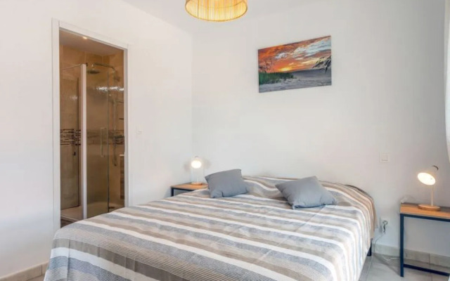 Le Clos Des Alberes 26035