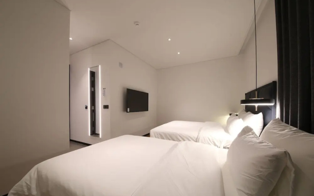 Neulpum Hotel