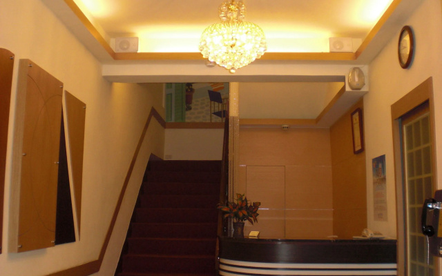 Purple Garden Hotel