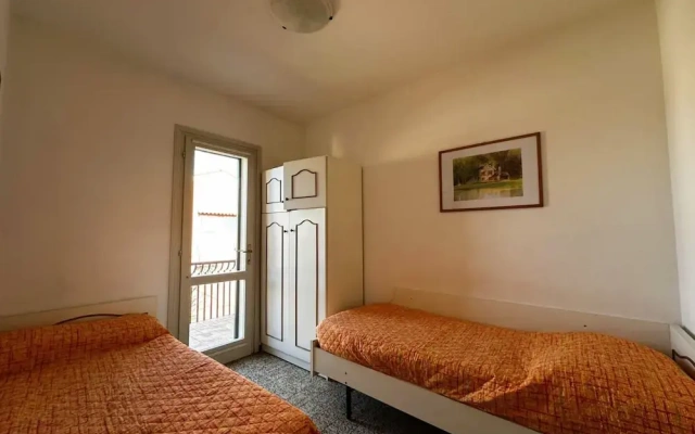 Cozy Villetta With Pool and Garden in Bibione