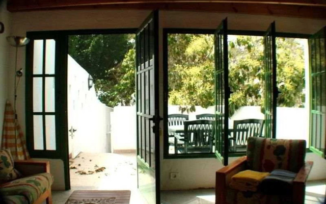Cho Manuel Residence