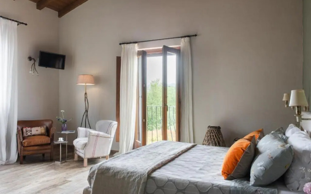 I Ginepri exclusive CountryHouse, 15pax, private pool, Aulla
