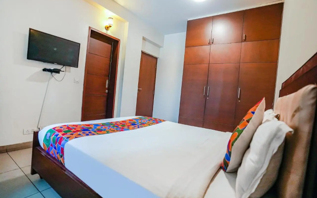 FabHotel Home Tree Service Apartment