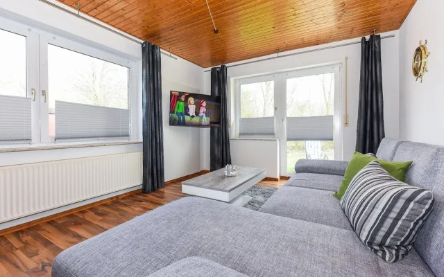 Geraumige Ferienwohnung mit Terrasse in Bensersiel