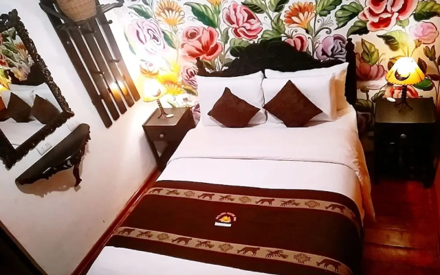 Golden House Hotel
