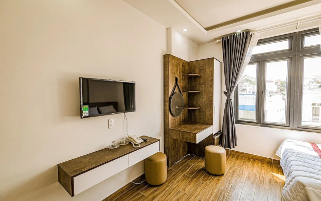 Phan Thong Vang Hotel