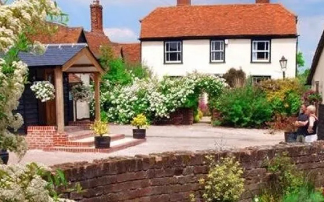Homelye Farm Courtyards