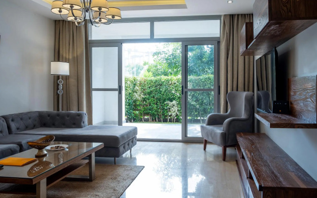 VESTA - Luxury APT - 2BR - CFC