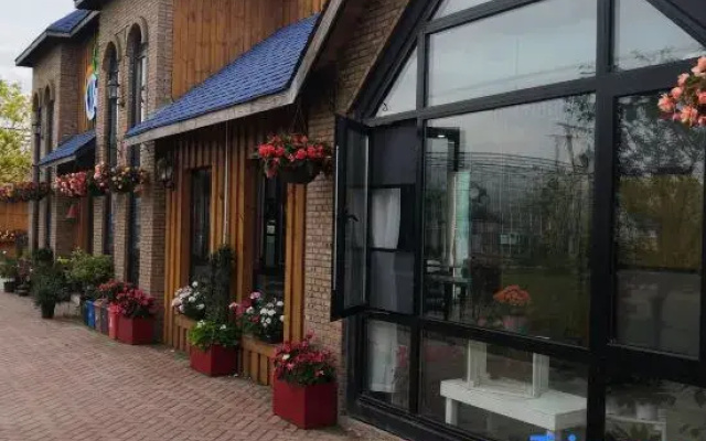 Shanghai Chengwai Yinxiang Farmhouse