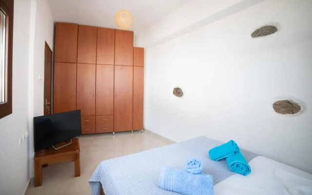 Armonia House 1 bedroom 3 guests bath tub & patio