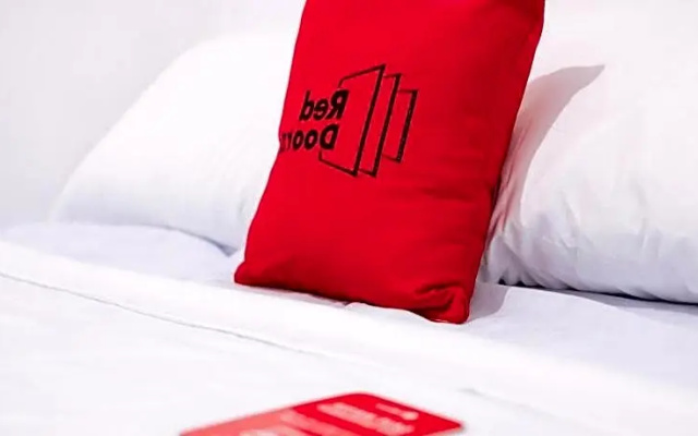 RedDoorz near Mojokerto Train Station