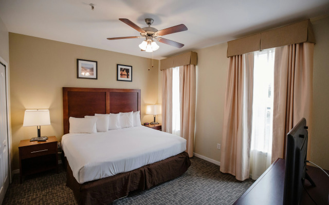 Calypso Cay Vacation Villas