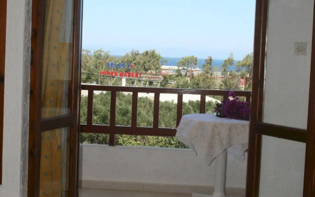 Krits Hotel