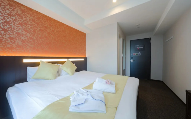 Kawarayamachi Crystal Hotel