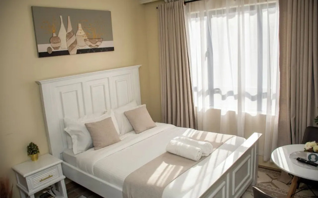 Elegant Comfy 3 Bedroom Apartment