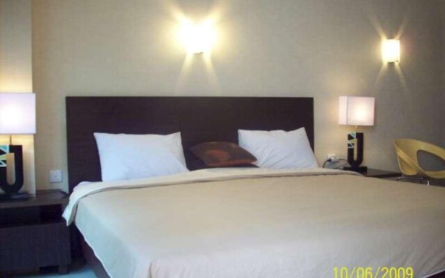 Tirta Mansion Lippo Village