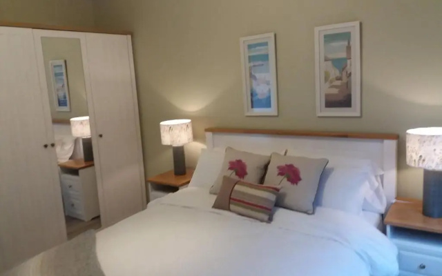 Dunmore East Ocean View Suite (Adults Only)